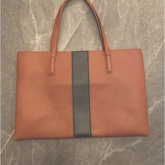 Handbags - Vince Camuto Leather Tote